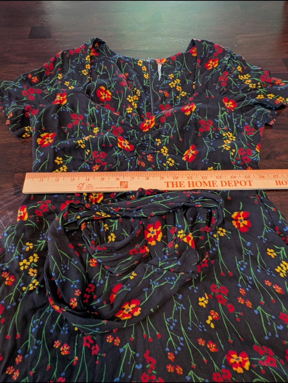 Free People Bet You Do Black Floral Short-Sleeve Romper, Women's 12 - Picture 3 of 10